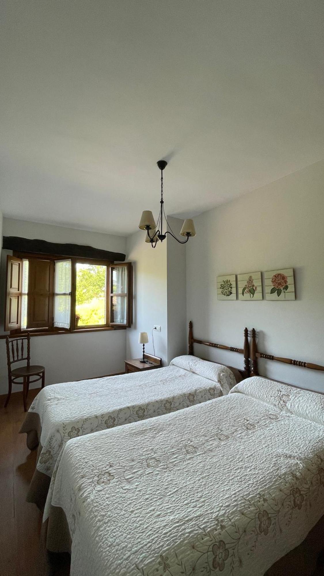Apartamentos El Picoretu 考恩 外观 照片